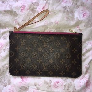 COPY - Louis Vuitton Monogram Clutch